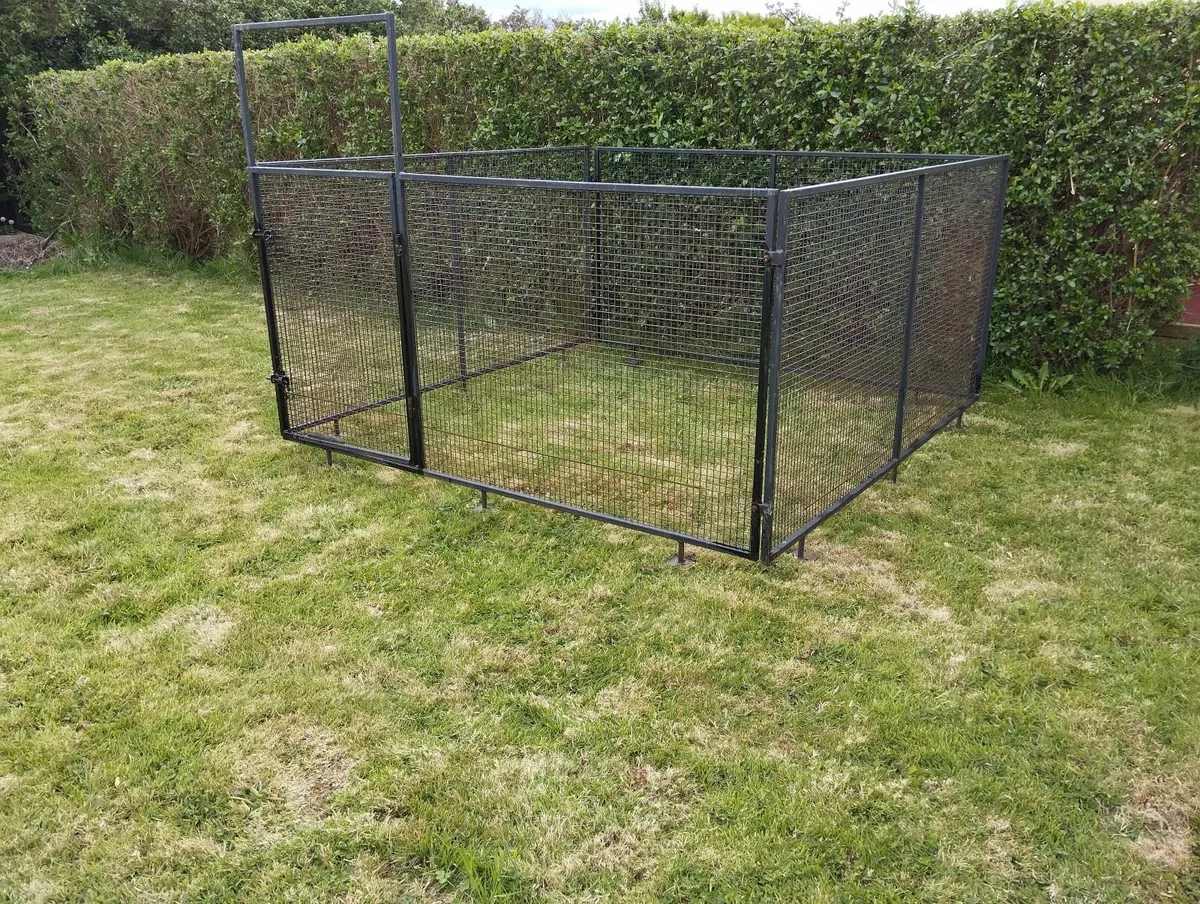 Dog enclosure - Image 2