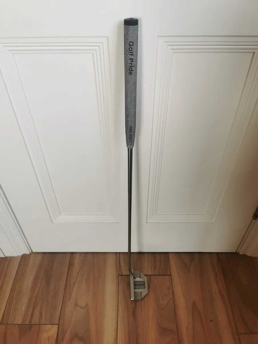 Scotty Cameron Golo 5 Putter - Image 3