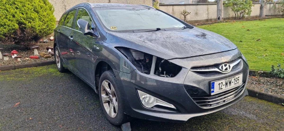 Hyundai i40 Parts - Image 2