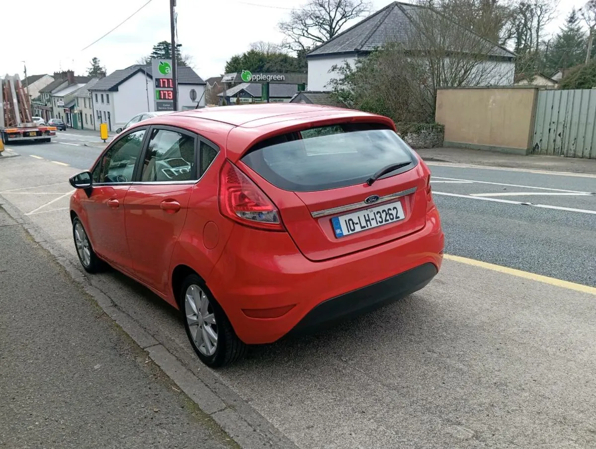 Ford fiesta - Image 2