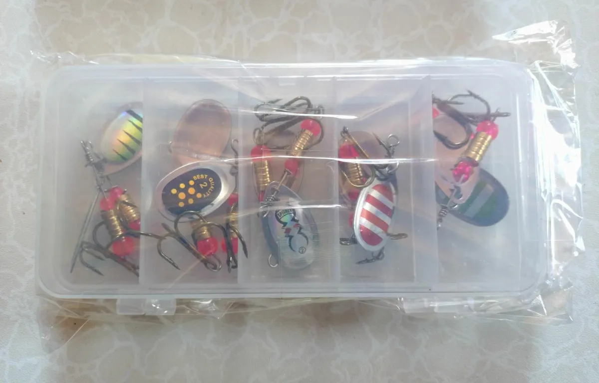 FISHING SPINNERS (10PC PER BOX) BRAND NEW. - Image 2