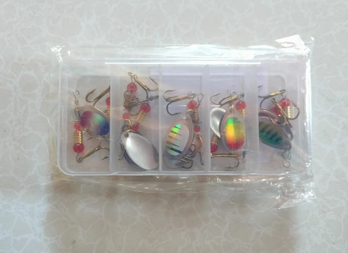 FISHING SPINNERS (10PC PER BOX) BRAND NEW. - Image 3