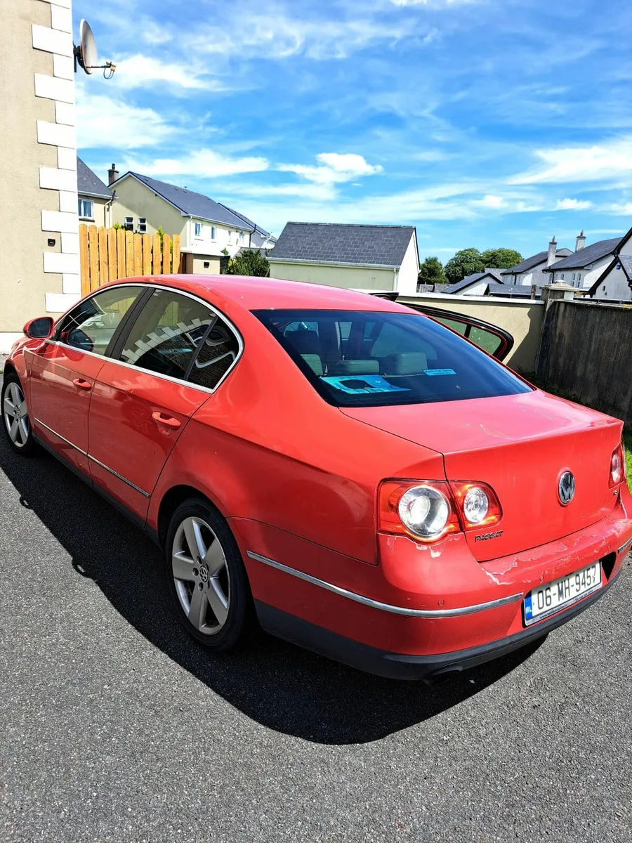 Volkswagen Passat 2006 - Image 4