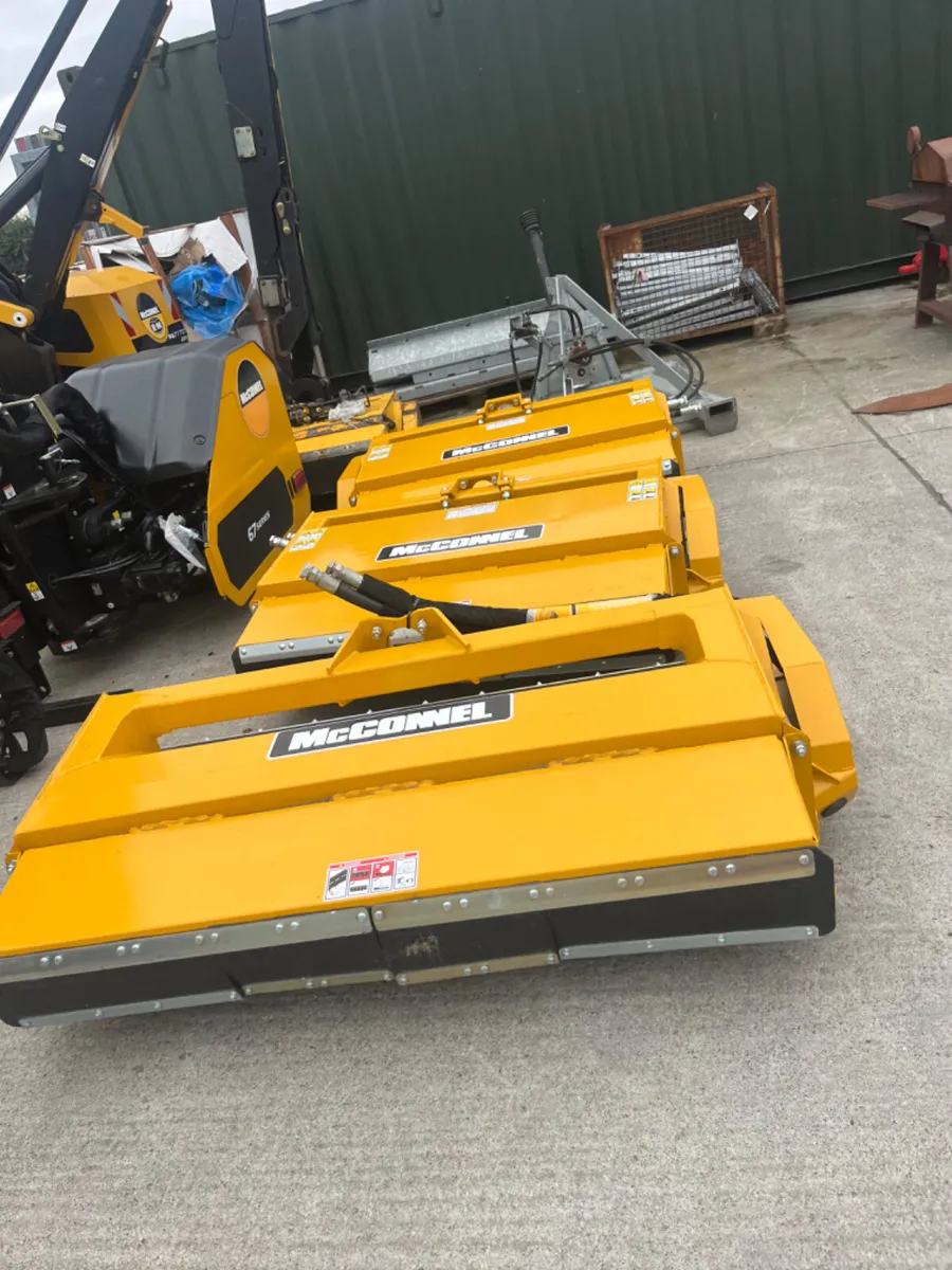 New 65hp McConnel heads complete in stock - Image 1