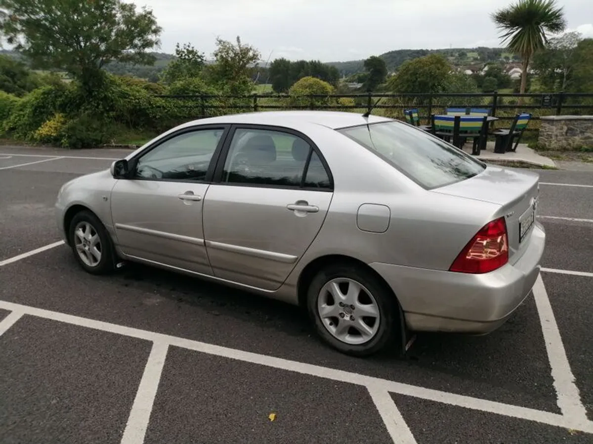 2006 Toyota Corolla Luna - Image 2