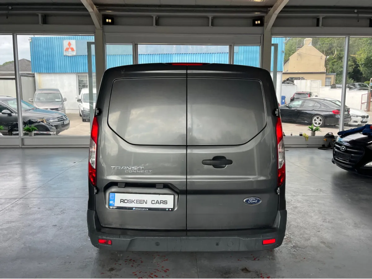 Ford Transit Connect LWB TREND 1.5 TD 120PS 6SPEED - Image 4