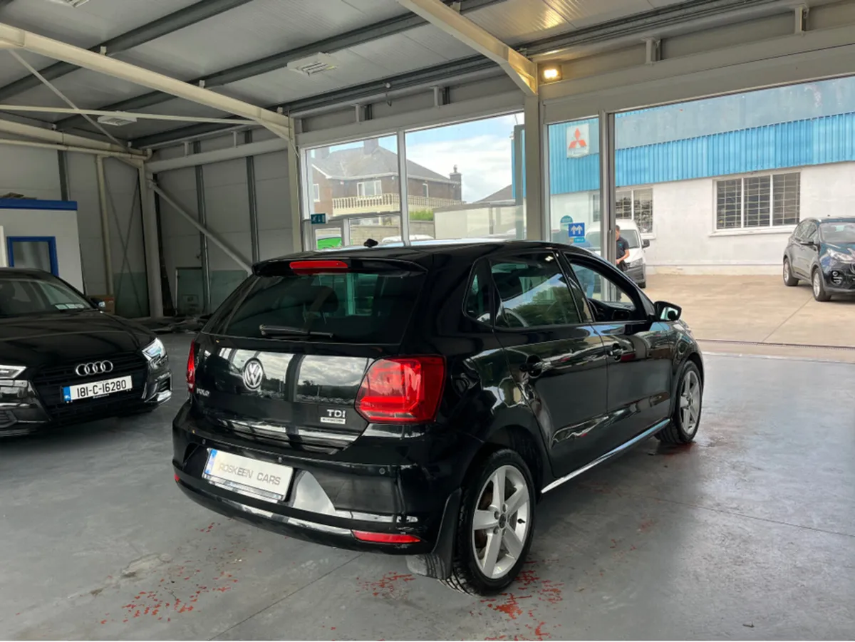 Volkswagen Polo CL 1.4 TDI 75HP MANUAL 5SPEED 5DR - Image 4