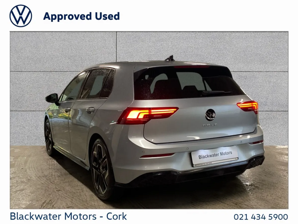 Volkswagen Golf 1.5TSI 150BHP 5DR R-LINE - Image 4