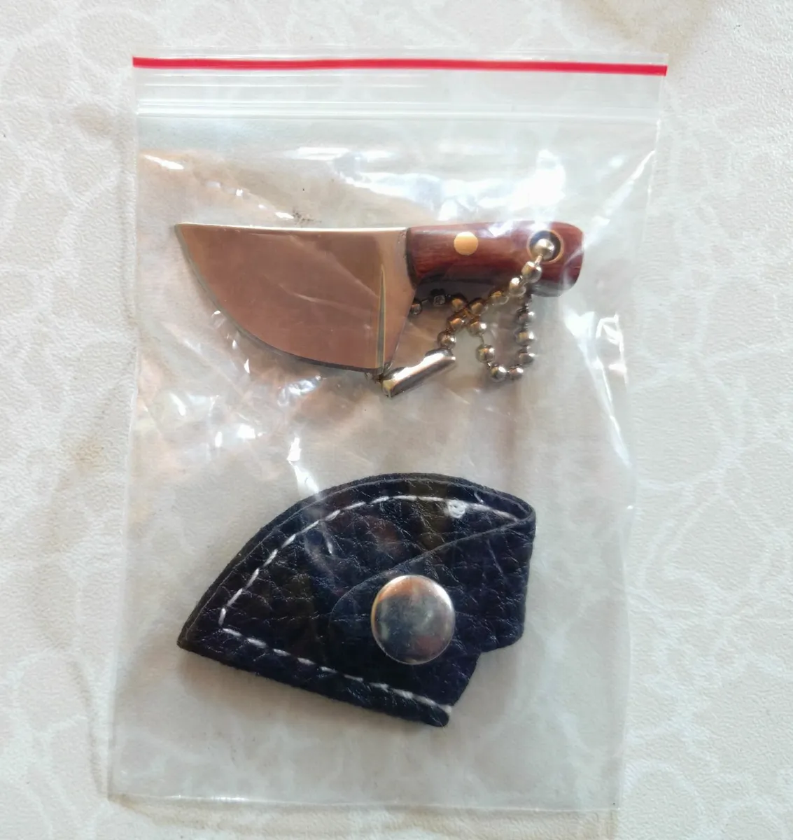 MINI KEYRING KNIVES (BRAND NEW). - Image 2