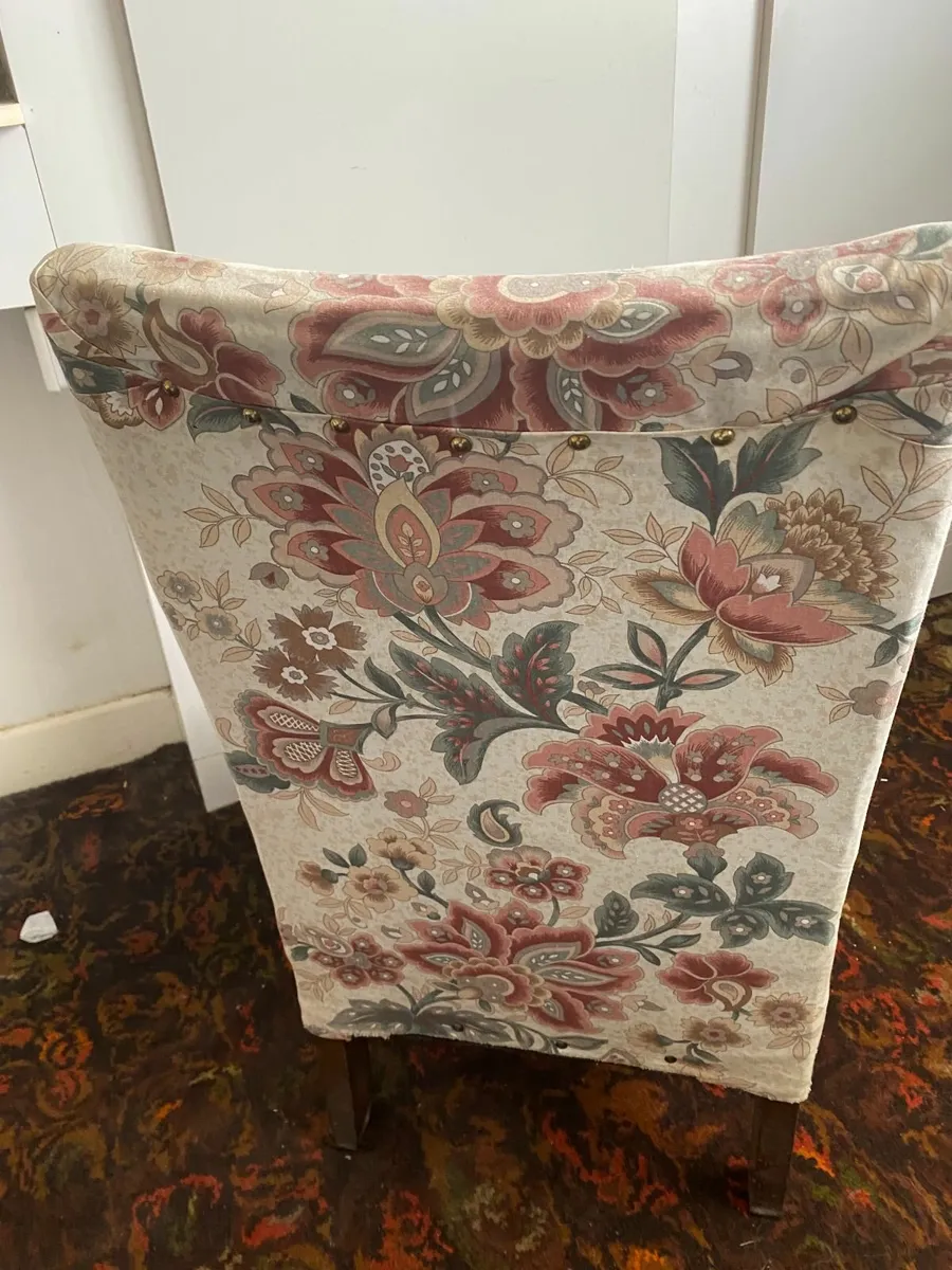 2 Occasional Chairs - Image 2