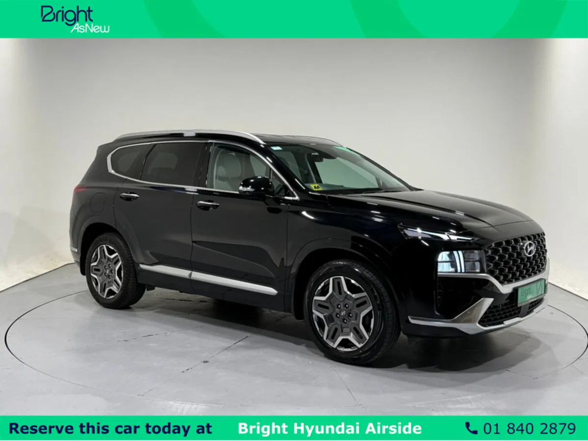 Hyundai Santa Fe PHEV 5DR AUTO - Image 1