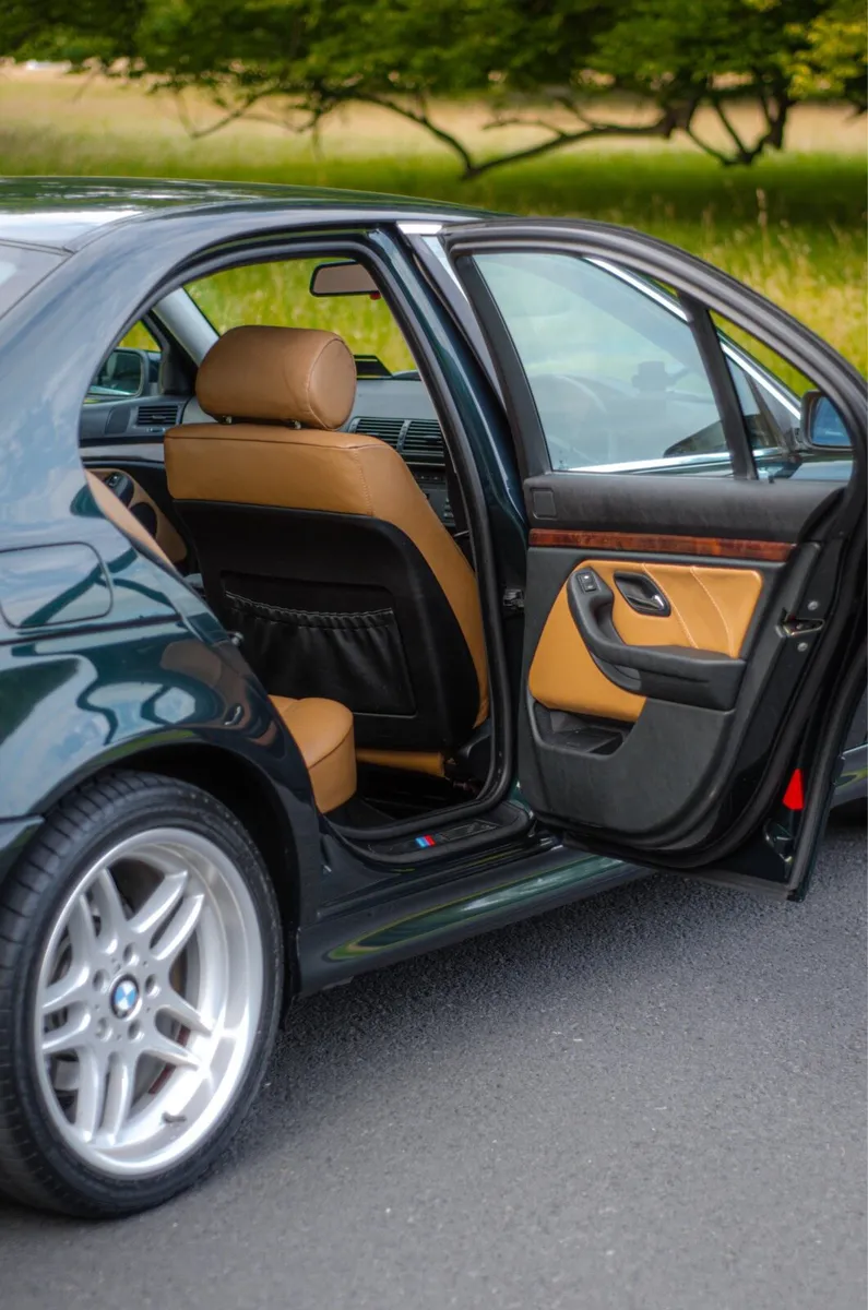 02 BMW 525i Oxford Green 2/ Tan Interior - Image 2