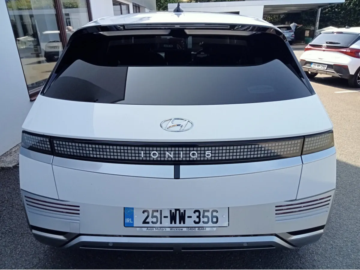Hyundai IONIQ 5 VISION 77KWH 5DR AUTO - Image 4
