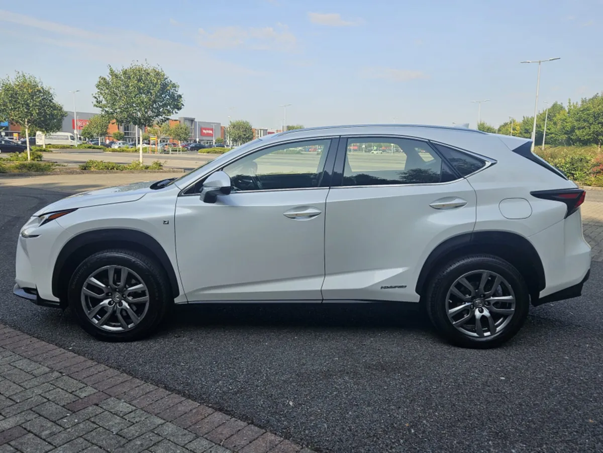 Lexus NX NX300H SPORT HYBRID 194BHP* HIGH SPEC * N - Image 4