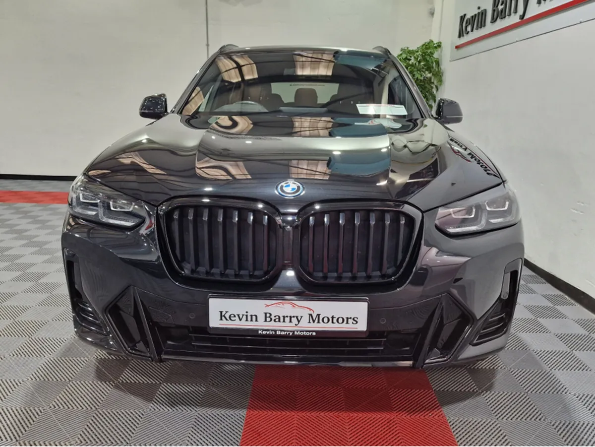 BMW X3 30E M SPORT (PRO PACK) X-DRIVE AUTOMATIC ** - Image 2