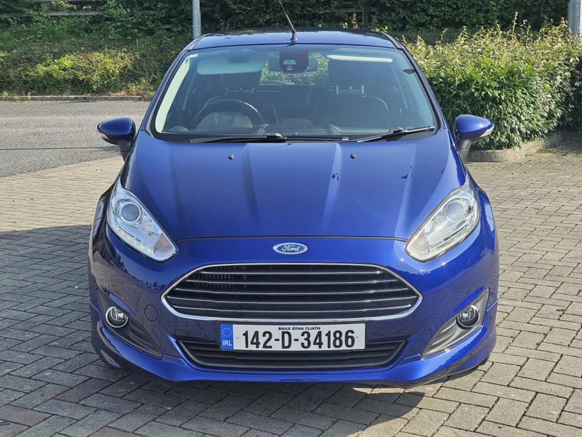 Ford Fiesta 1.0 PETROL AUTOMATIC ST LINE * HIGH SP - Image 2
