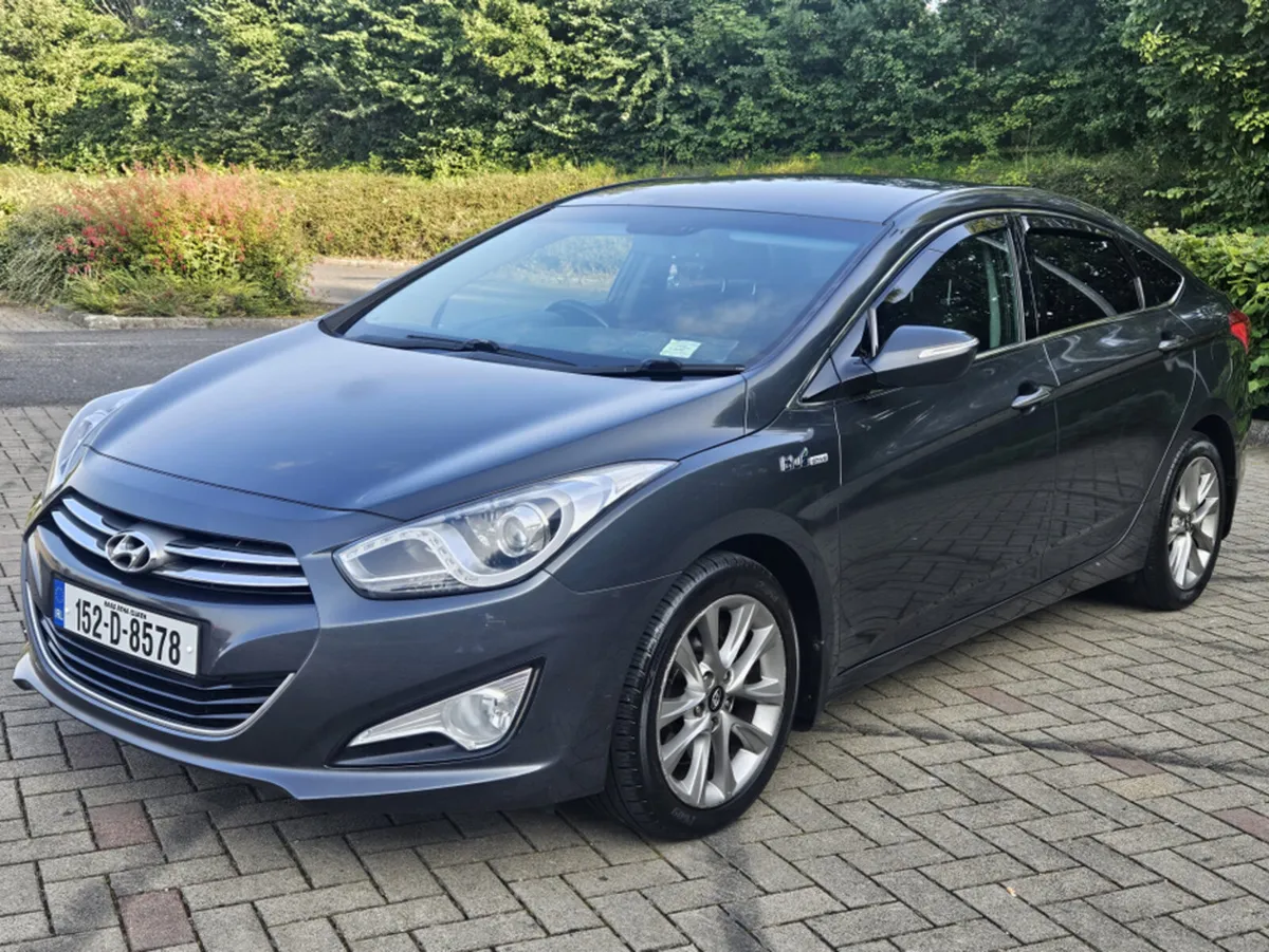 Hyundai i40 1.7 DIESEL EXECUTIVE 4DR SALOON * HIGH - Image 3