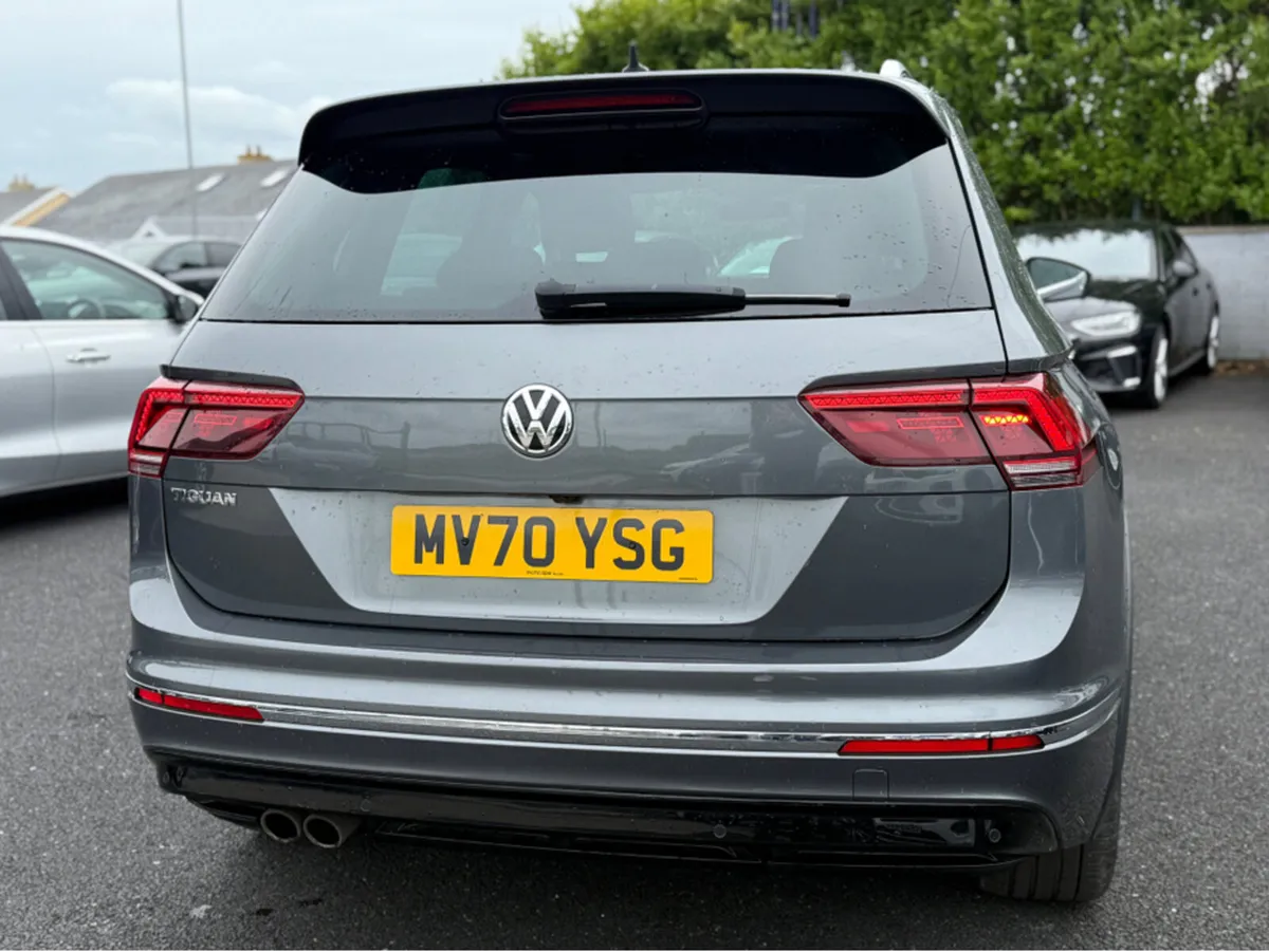 Volkswagen Tiguan R-LINE TECH TDI S- DSG - Image 2
