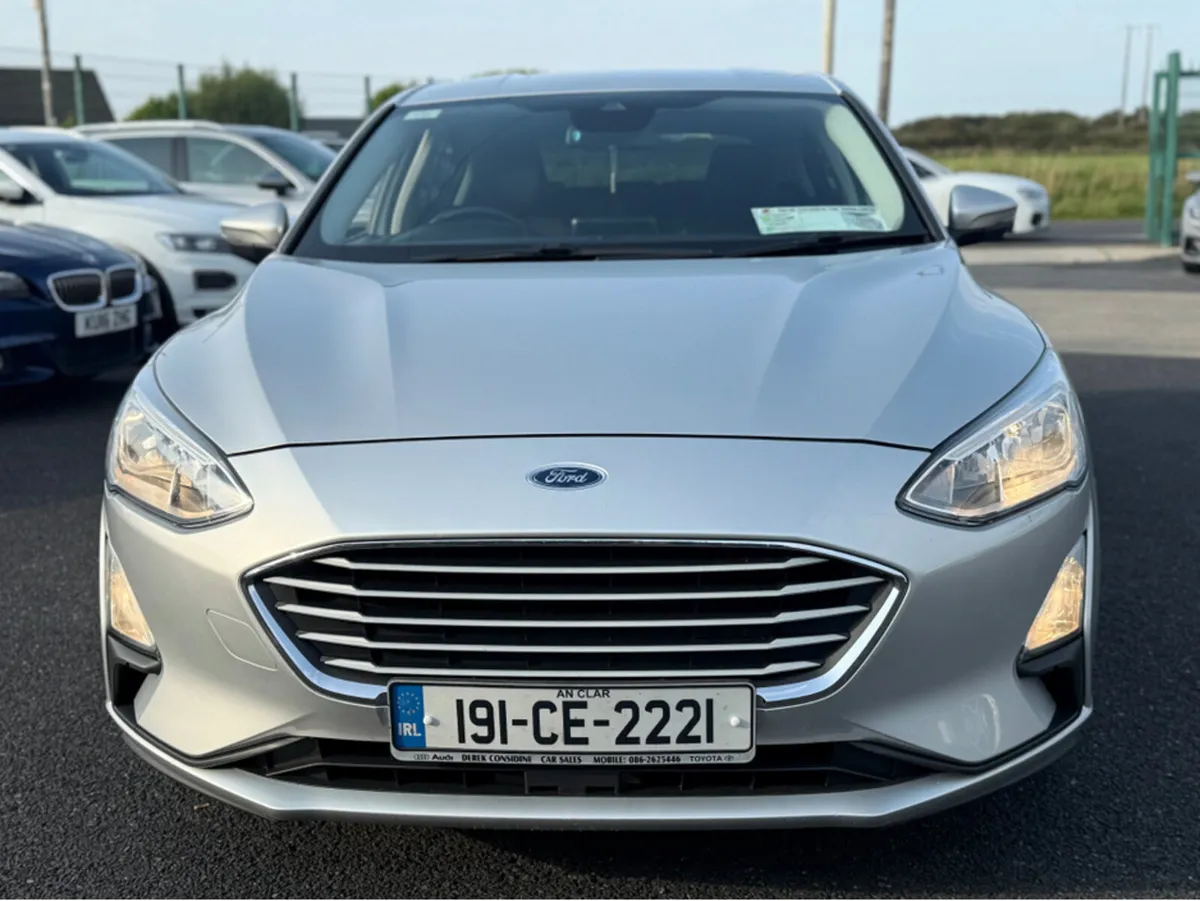 Ford Focus 1.5 TDCI ZETEC 95PS 5DR - Image 3