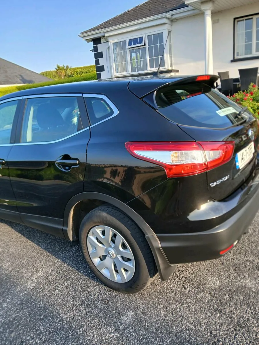 Car - Image 3