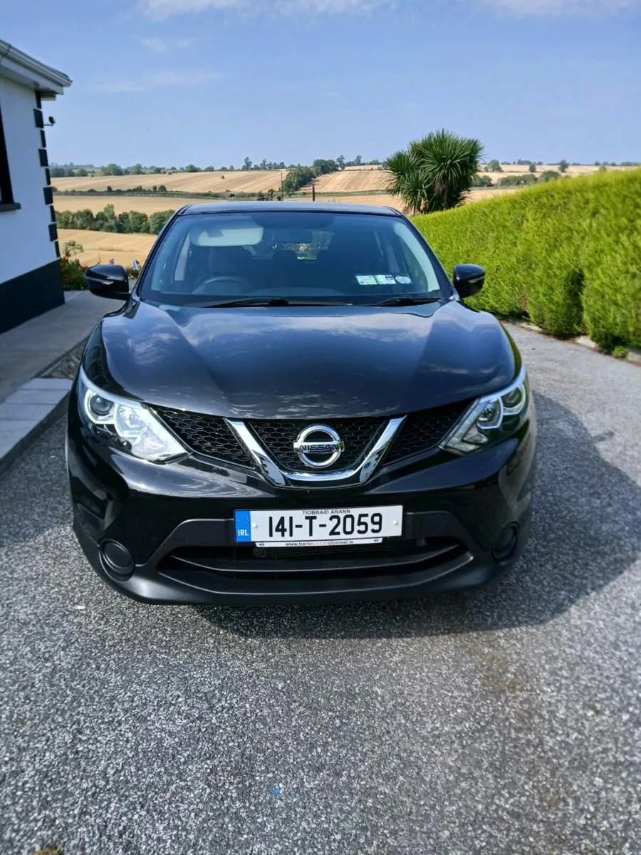 Car - Image 1