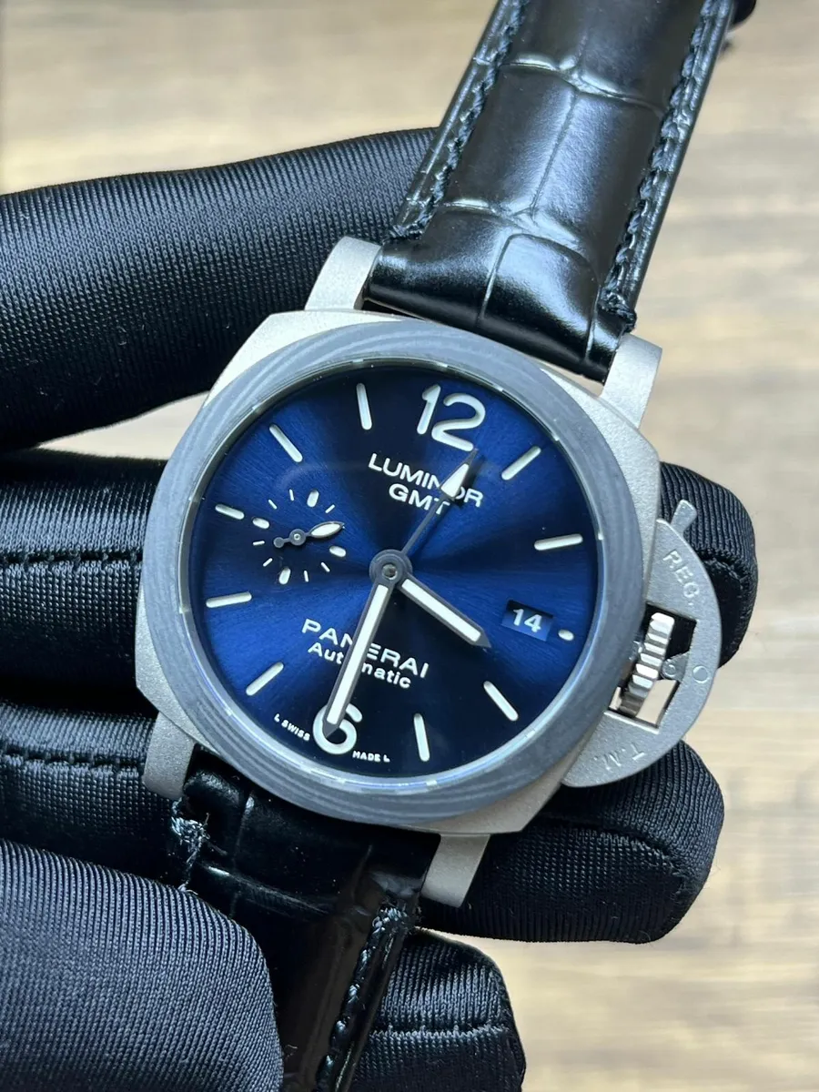 Panerai Luminor GMT 42mm | PAM1279 | Titanium - Image 1