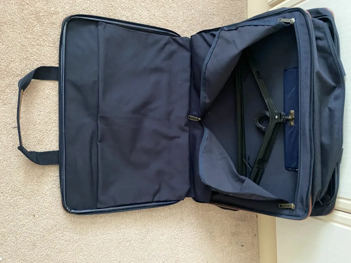 Navy  Suitcase with suit hanger inside - Image 3