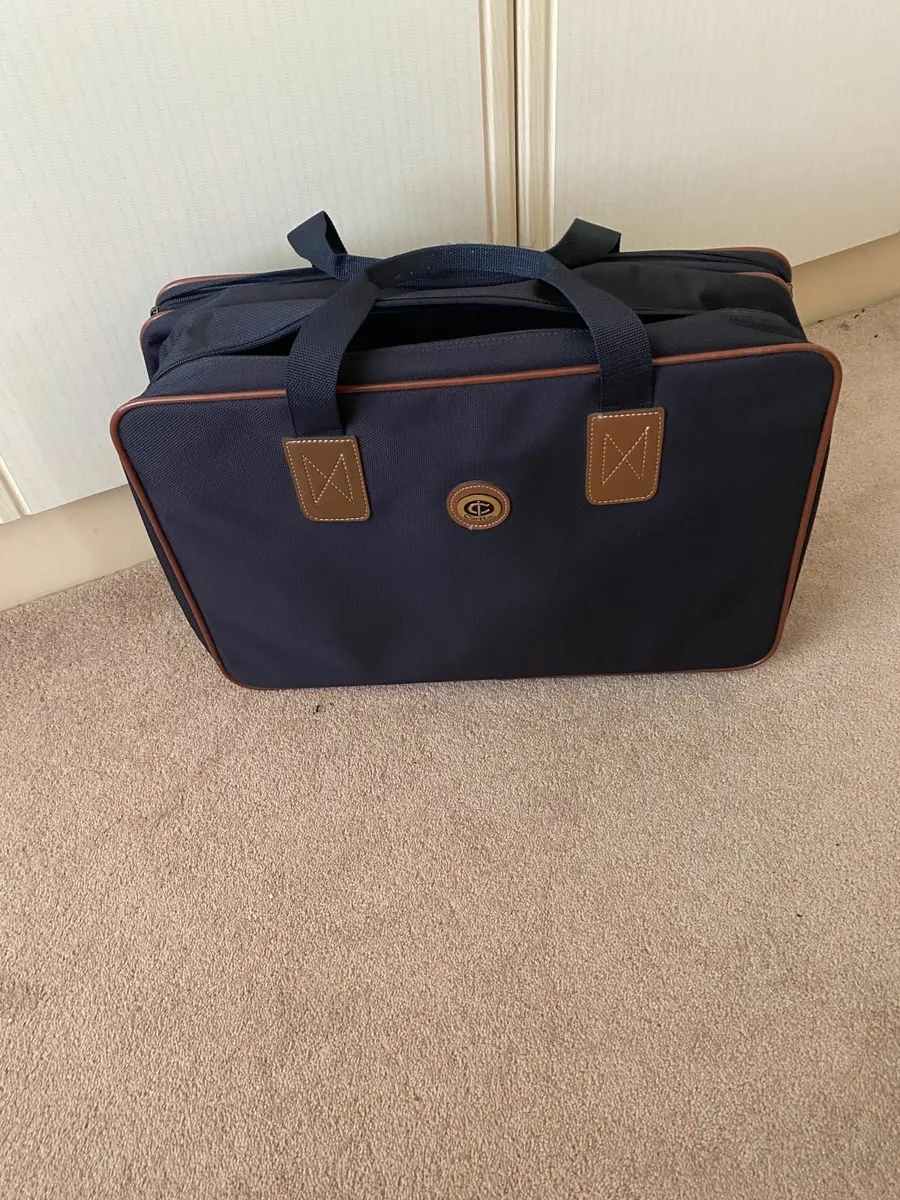 Navy  Suitcase with suit hanger inside - Image 1