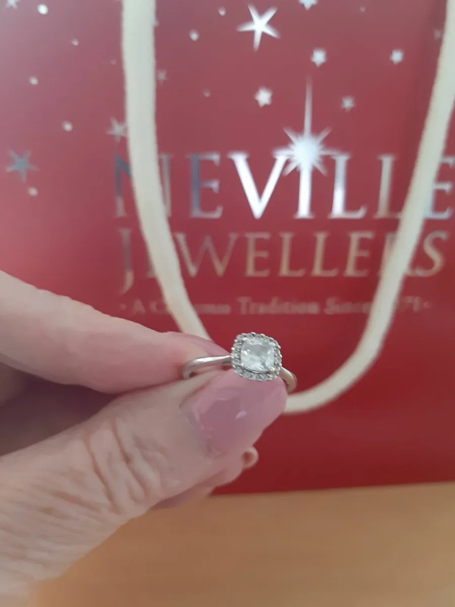 White Gold Ring - Image 3