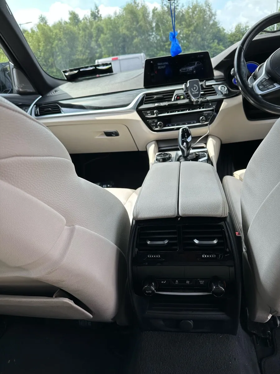 Bmw G30 540i xdrive - Image 3