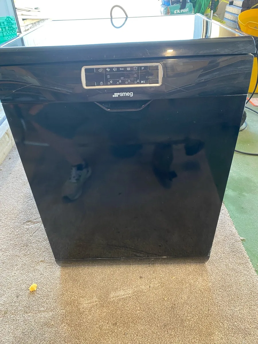 Dishwasher - Image 1
