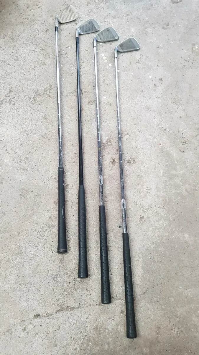 Various golf clubs and bags - Image 4