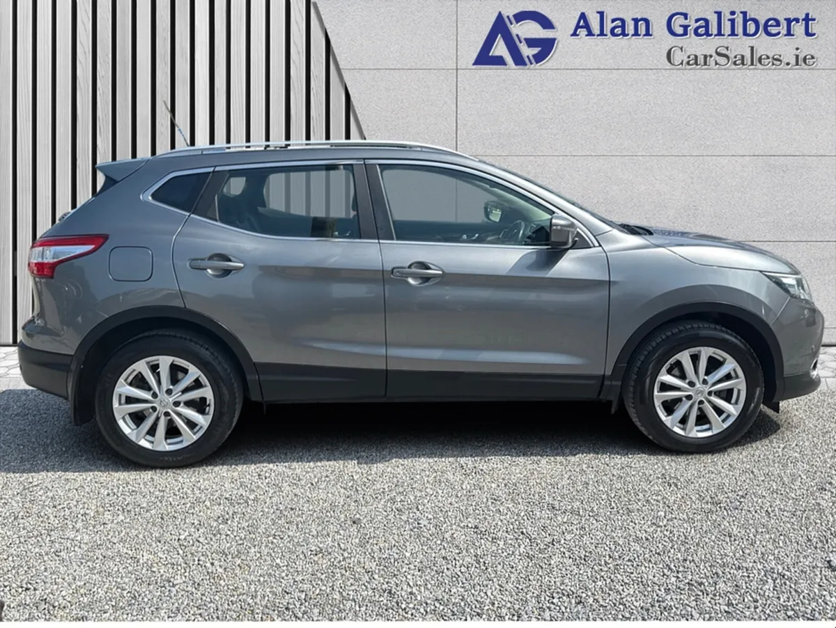 Nissan Qashqai 1.6 DSL SV  Automatic €71 PW - Image 3