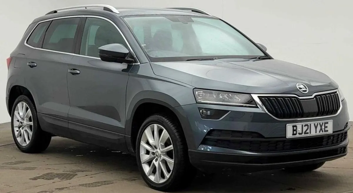Skoda Karoq 2.0 TDI SE L SUV 5dr Diesel Manual - Image 1