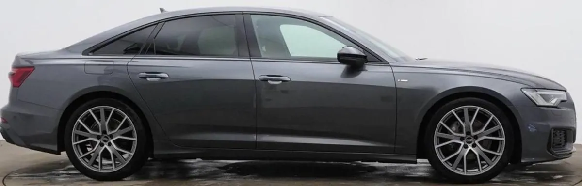 Audi A6 2.0 TDI 40 Black Edition Saloon 4dr Diese - Image 3