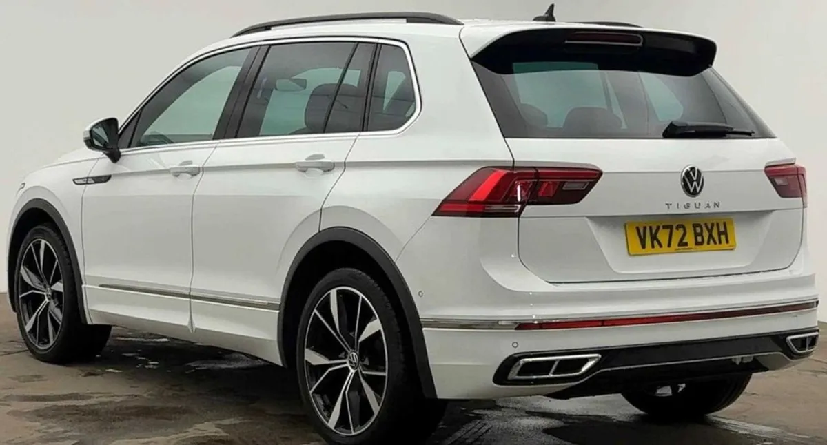 Volkswagen Tiguan 2.0 TDI R-line SUV 5dr Diesel D - Image 2