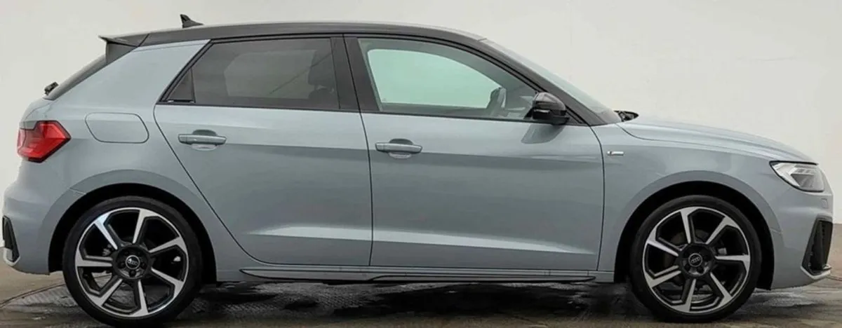 Audi A1 1.5 Tfsi 35 Black Edition Sportback 5dr P - Image 3