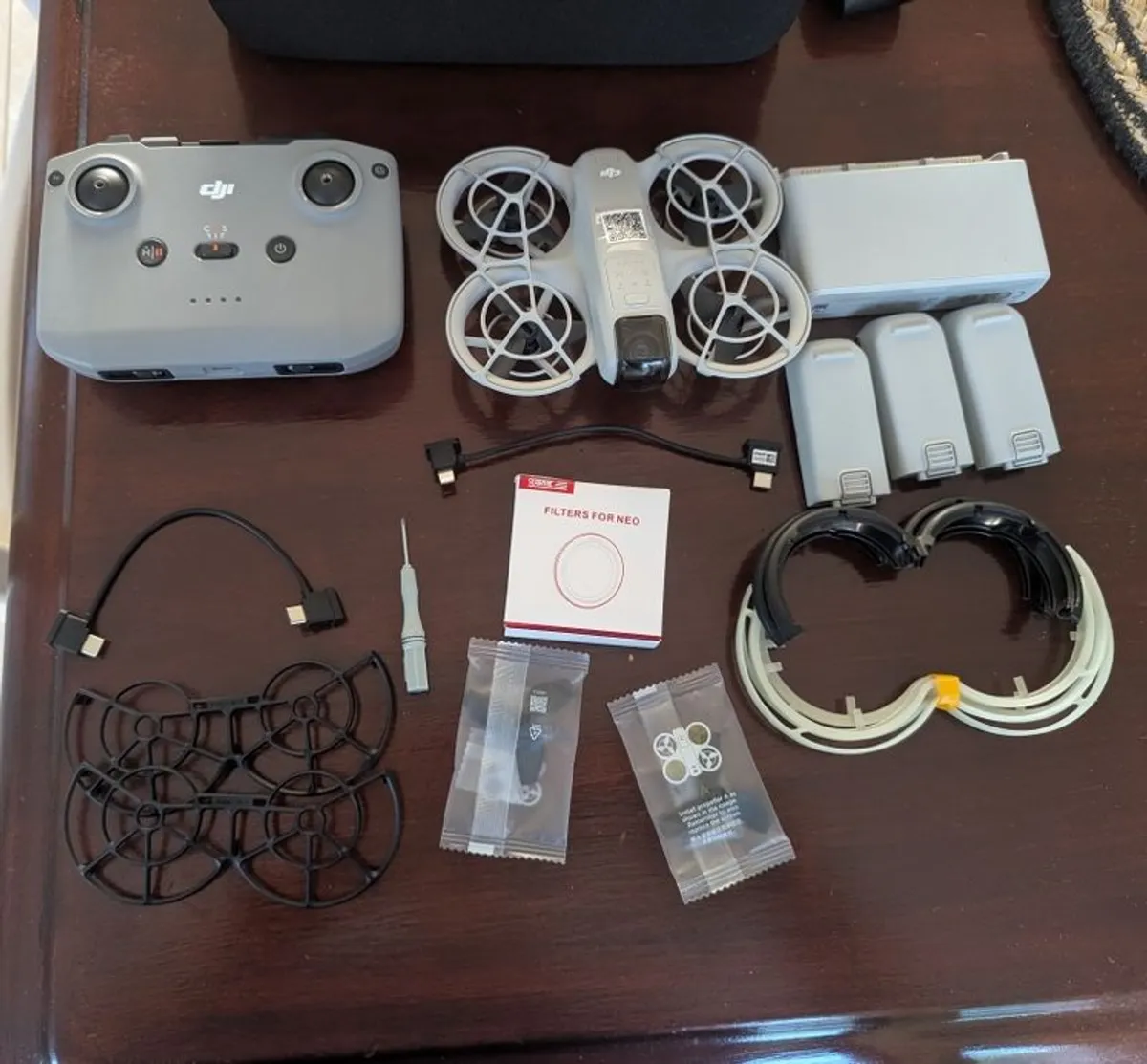 DJI neo combo drone kit new with extras - Image 1