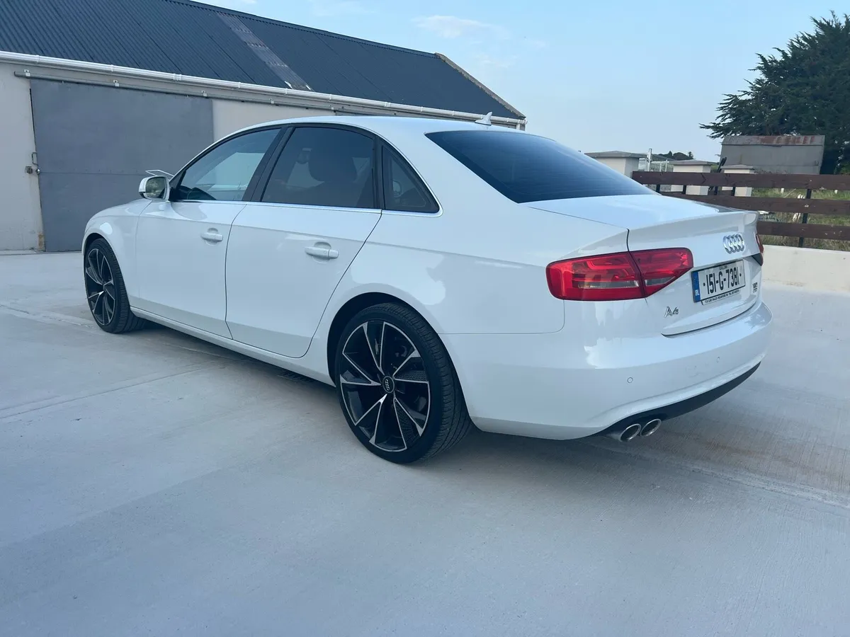 Audi A4 Technik Ultra - Image 2
