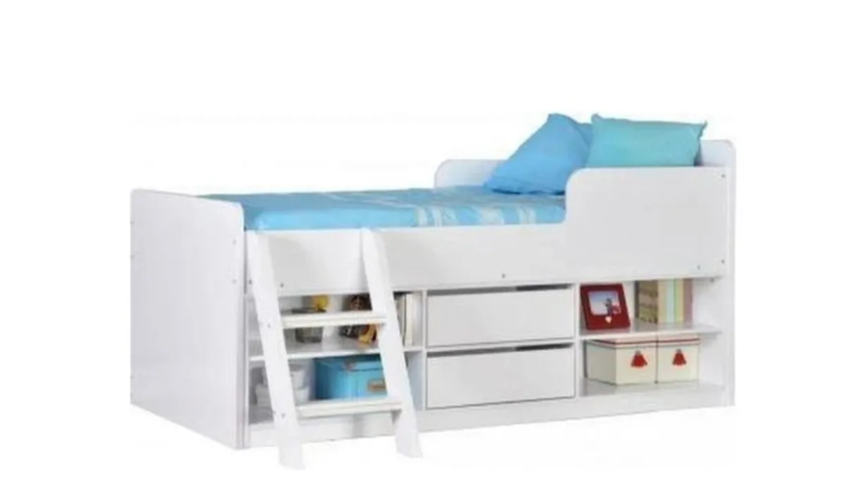 Bed with mattress and drawers