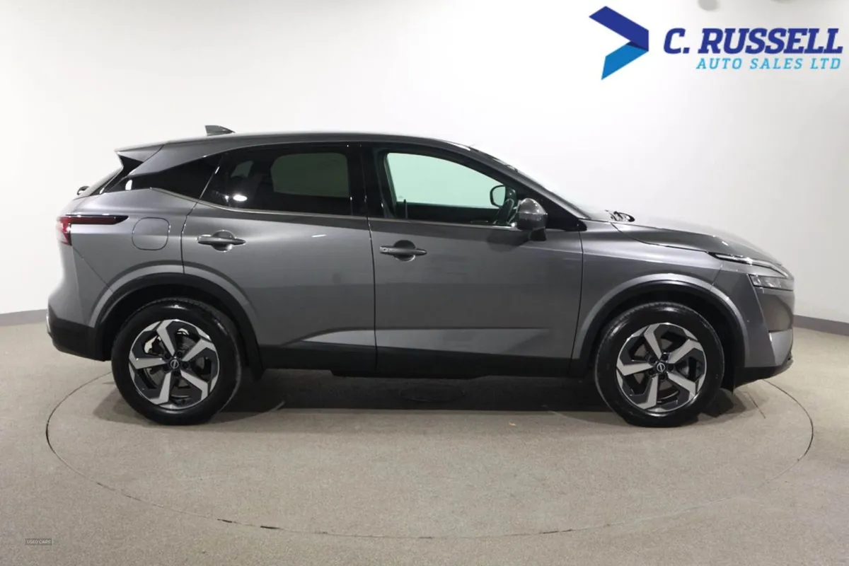 Nissan QASHQAI Hatchback - Image 4