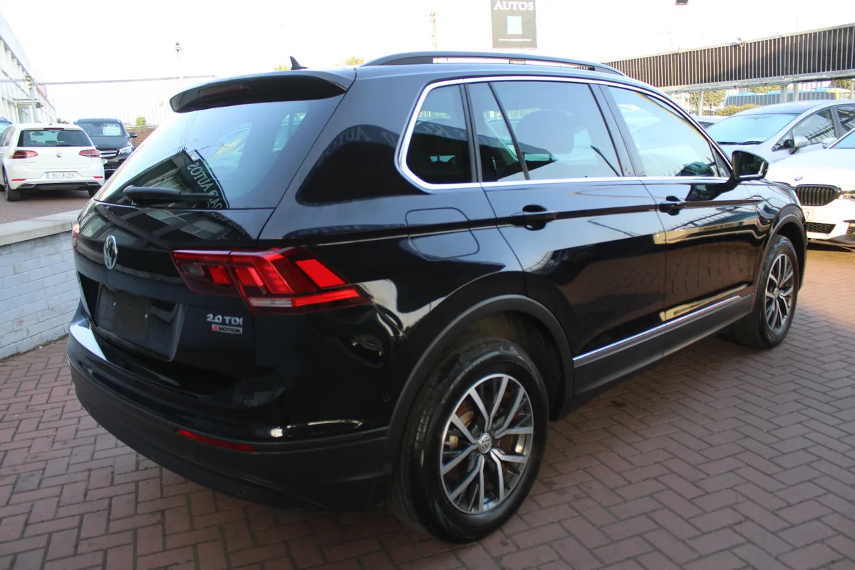 2020 VOLKSWAGEN TIGUAN - Image 4
