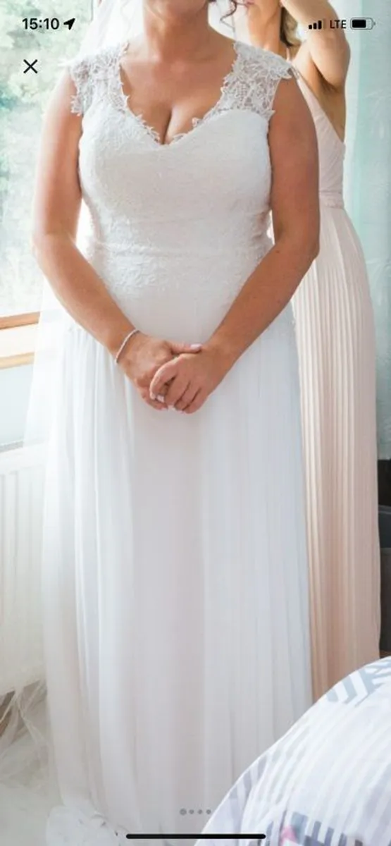 wedding dress - Image 1