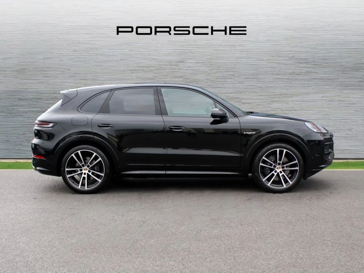Porsche Cayenne E-hybrid - Image 4
