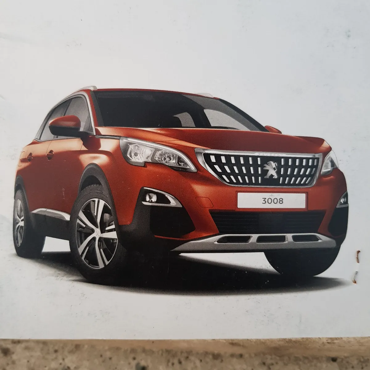 Peugeot 2008 2017 1.2 Automatic, warranty, low km, - Image 1