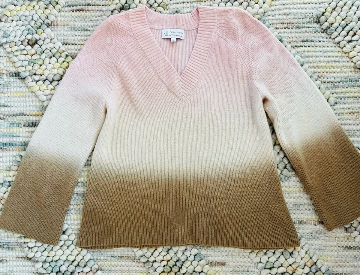In perfect condition clothes - Image 1
