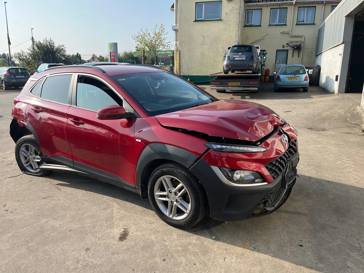 2021 Hyundai kona for parts - Image 1