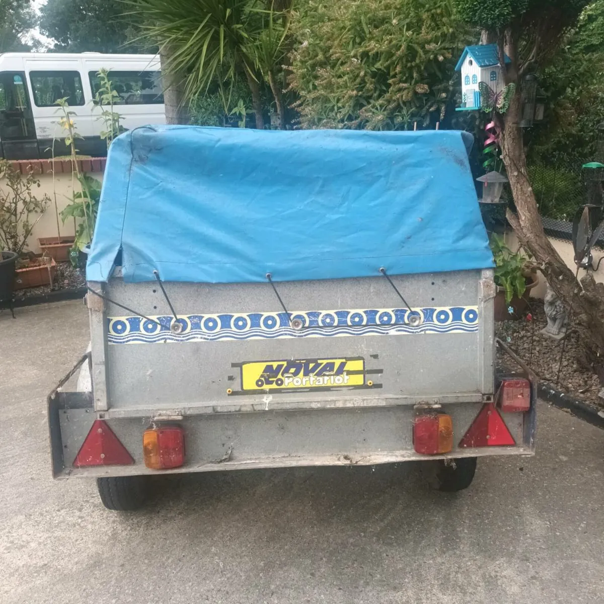 Trailer - Image 1