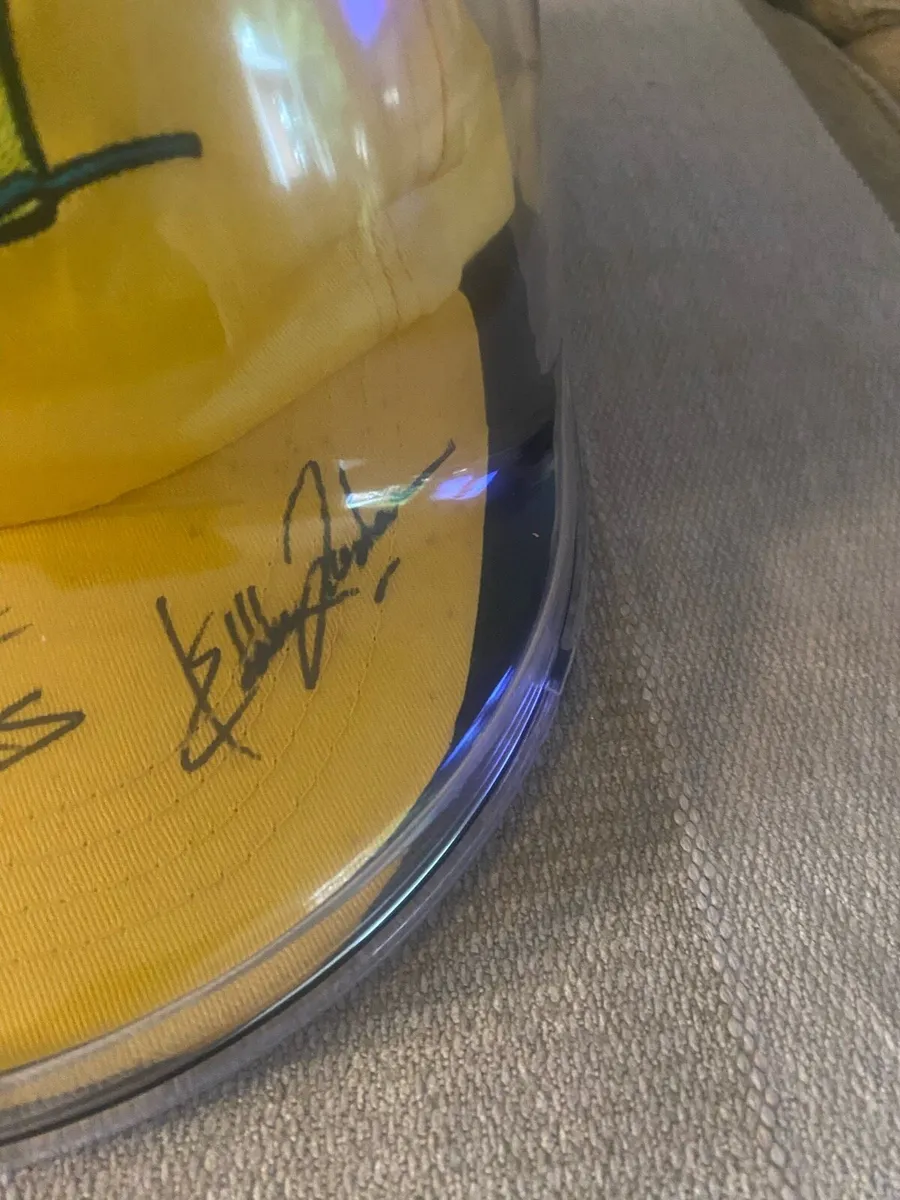 Signed Eddie Jordan and Damon Hill Hat - Image 3