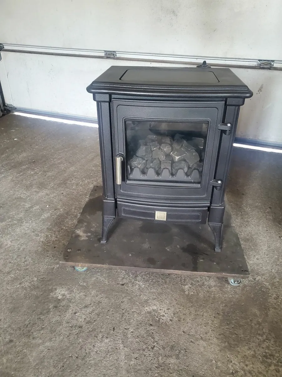 Nestor Martin 5kw oil stove reconditioned - Image 3